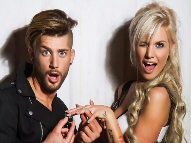 photo article Paga et Adixia : "Just Married "  sort aujourd'hui!  